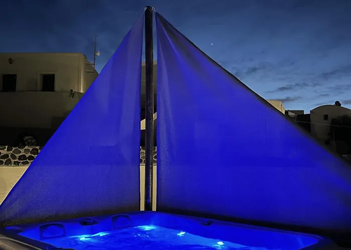 Argy's Luxury Caves Megalochori (Santorini)