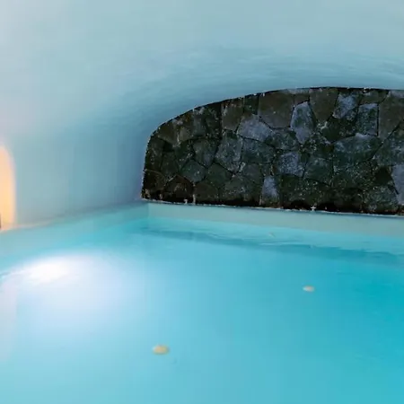 Aparthotel Argy's Luxury Caves *