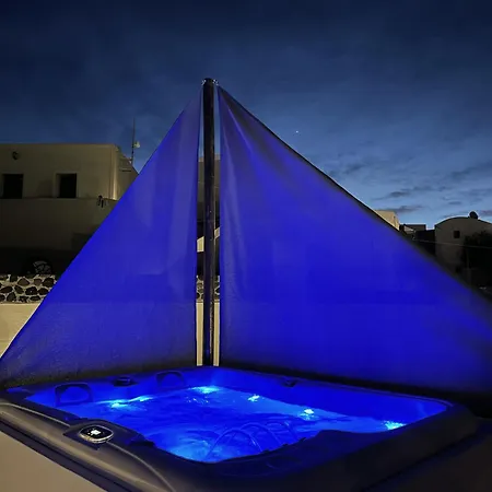 Argy's Luxury Caves Megalochori (Santorini)