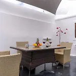 Argy's Luxury Caves Aparthotel 4*