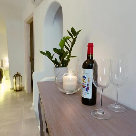 Ξενοδοχείο με διαμερίσματα Argy's Luxury Caves 4*