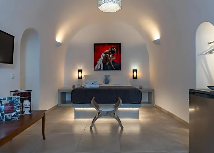 Argy's Luxury Caves 4* Мегалохори