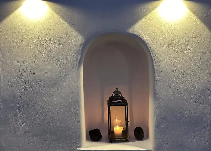 Argy's Luxury Caves Megalochori (Santorini)