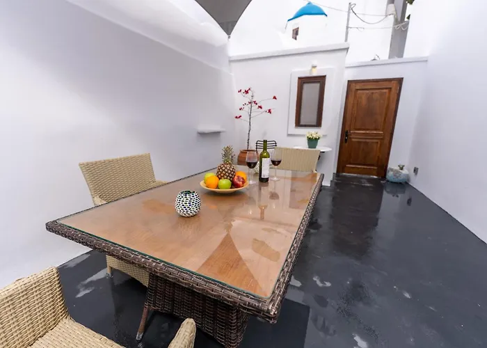 Aparthotel Argy's Luxury Caves Megalochori (Santorini)