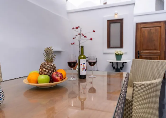 Argy's Luxury Caves 4*