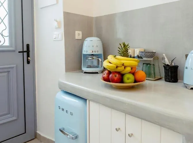 Argy's Luxury Caves 4*