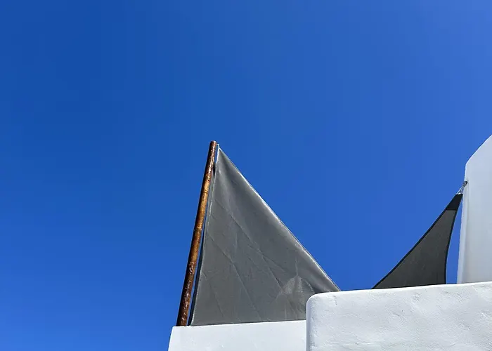 Argy's Luxury Caves Aparthotel Megalochori (Santorini)